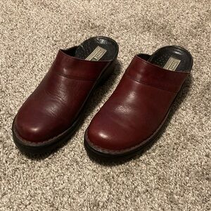 Josef Seibel women’s Dark Red Leather Slip-On Loafers